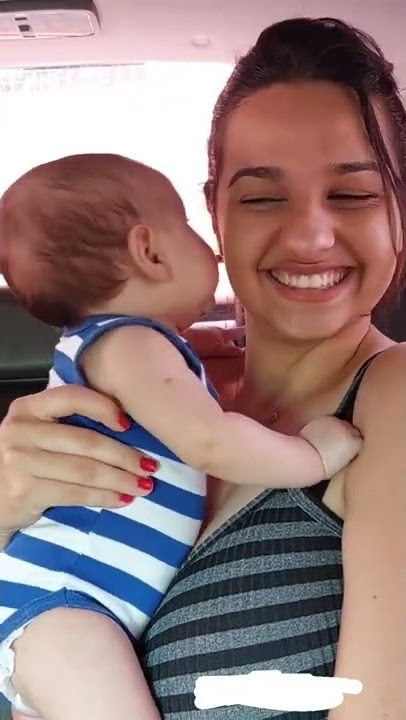 CUTE BABY 😍KISSING MOM😘😍|❤Cute Babies InstaReels ❤ | #baby #shorts #cutebabies #viral