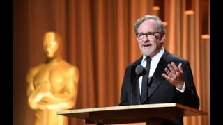 Steven Spielberg honors Frank Marshall and Kathleen Kennedy at the 2018 Governors Awards