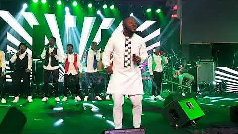 Jojo Arhin performs Hot Praises @ TEHILAH EXPERIEN...