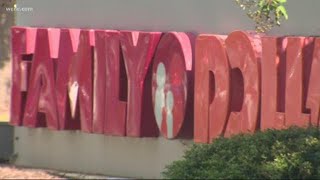 Family Dollar to close Matthews HQ, 900 to lose jobs