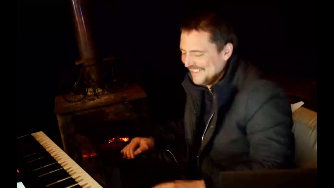 Bejamin Owen Plays Piano For 30 Minutes To JFKs Moon Speech speech Bejamin owen plays piano for 30 minutes to jfks moon speech speech