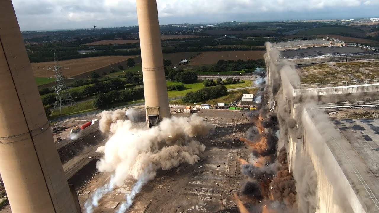 Ferrybridge Power Station Boiler, Bunker Bay and Two (2) Chimneys – Controlled Demolition, Inc.