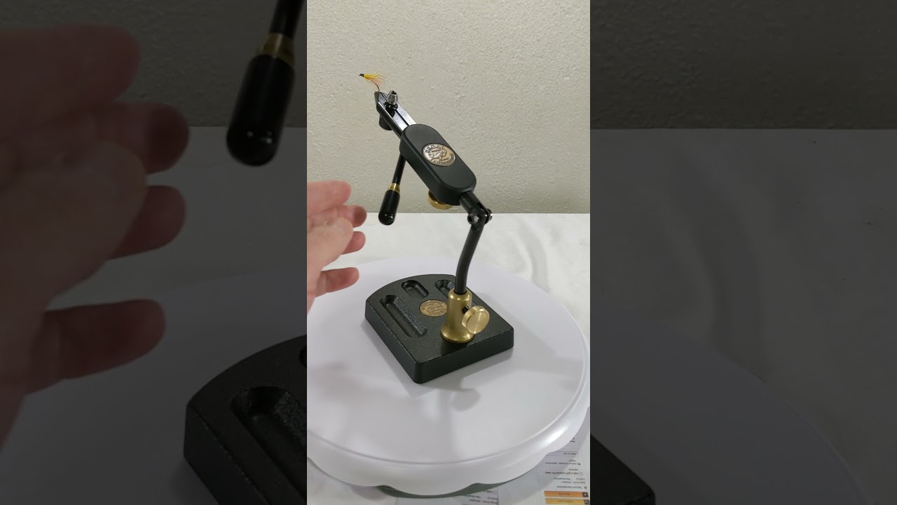 Shorts Regal Travel Fly Tying Vise - YouTube