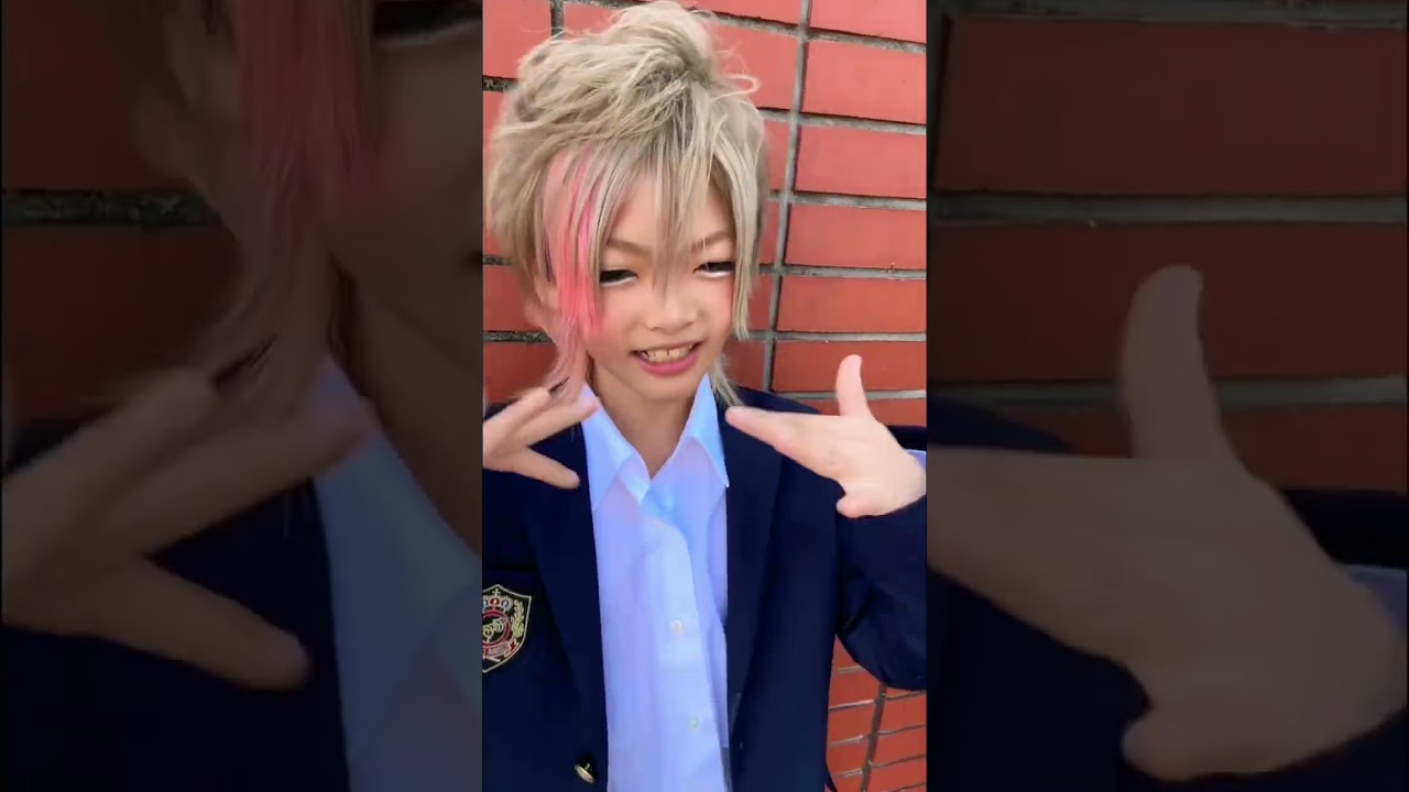 てかやばい！🖤