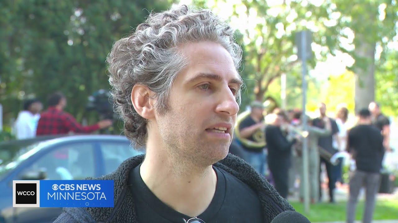 Activists rally outside governor's home for Stillwater prison