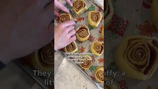 Prep ahead cinnamon rolls that make Christmas morning easy 🎄✨😜