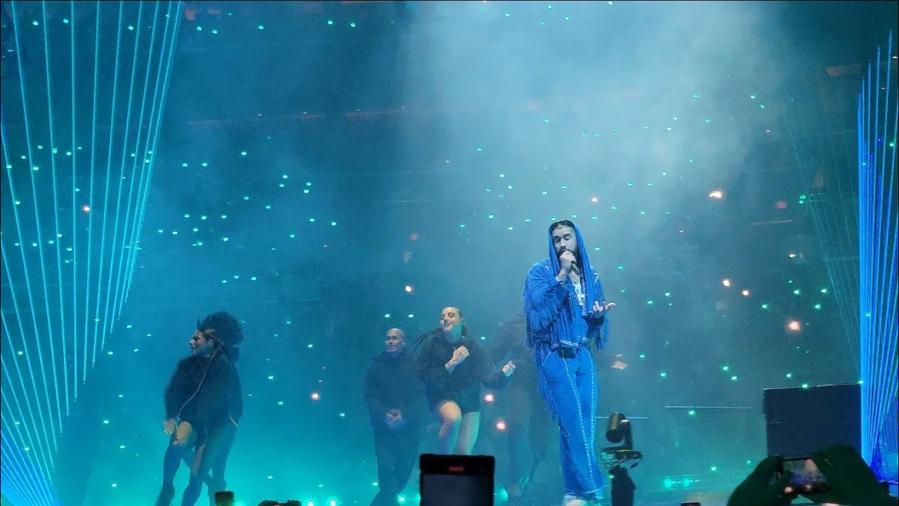 BAD BUNNY DÁKITI, EFECTO MOST WANTED TOUR 2024 En Vivo Live Concert#benito#jhayco #jhaycortez 