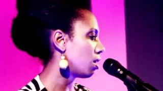 Y&#39;Akoto - Diamonds (live @Radio Bremen)