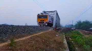 Electric Multiple Unit Eastern Railways EMU Local Train Skipping Huge Railway Curve || ER