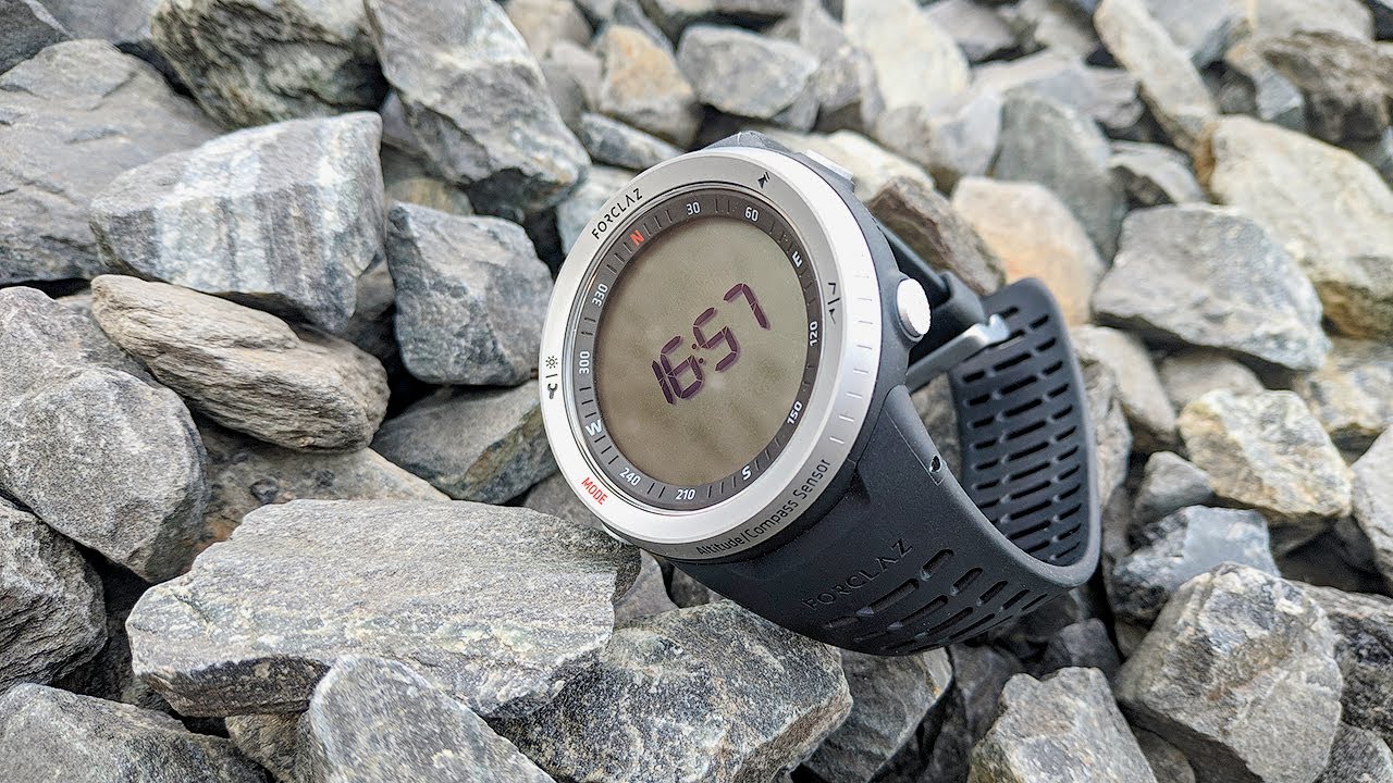 forclaz trek 900 watch