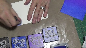 Tutorial - How to Blend a Night Sky with Distress Ink.