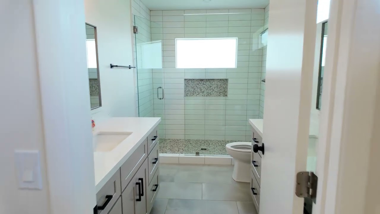 1117 E Fern Dr N, Phoenix AZ 85014