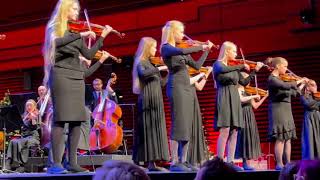 Download Lagu 𝘃𝗶𝗼𝗹𝗶𝗻 𝗠𝘂𝘀𝗶𝗰 𝗚𝗿𝗼𝘂𝗽 𝗣𝗲𝗿𝗳𝗼𝗿𝗺𝗮𝗻𝗰𝗲 𝘃𝗶𝗼𝗹𝗶𝗻𝗶𝘀𝘁 🎻🎻🎻.. MP3