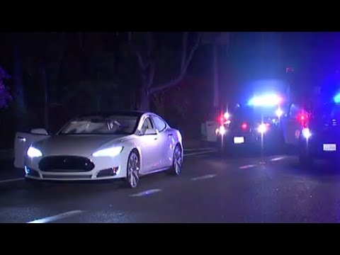 Погоня 🚔 Tesla vs Полиция Prius Выйти руки на капот 🚓👮🏻‍♂️🤦🏻‍♂️