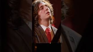 Download Lagu Brad Kella’s #RoyalAlbertHall debut ❤️ MP3