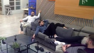 L-A Luat La Rostte Deranjează Realitateadespre Cine Vb Că Nu Mai Avea Subiecte Și S-A Băgat