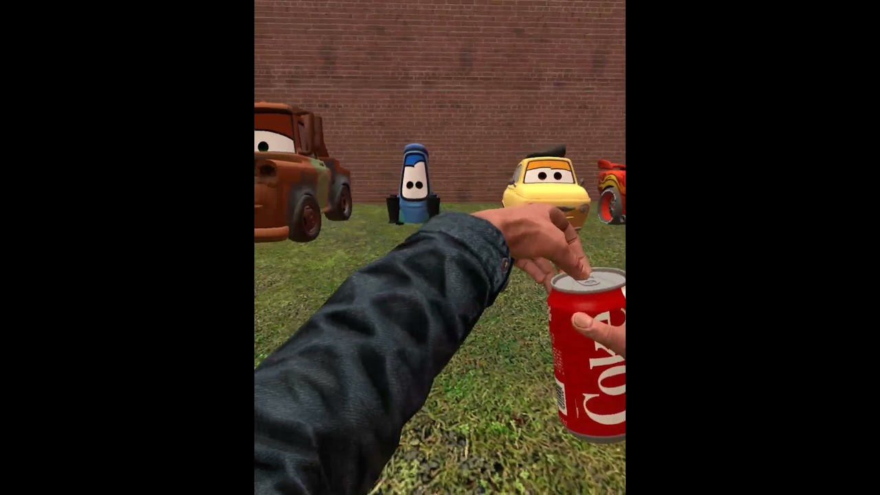 Cars vs lobotomy Dash Nextbot in maze Gmod 