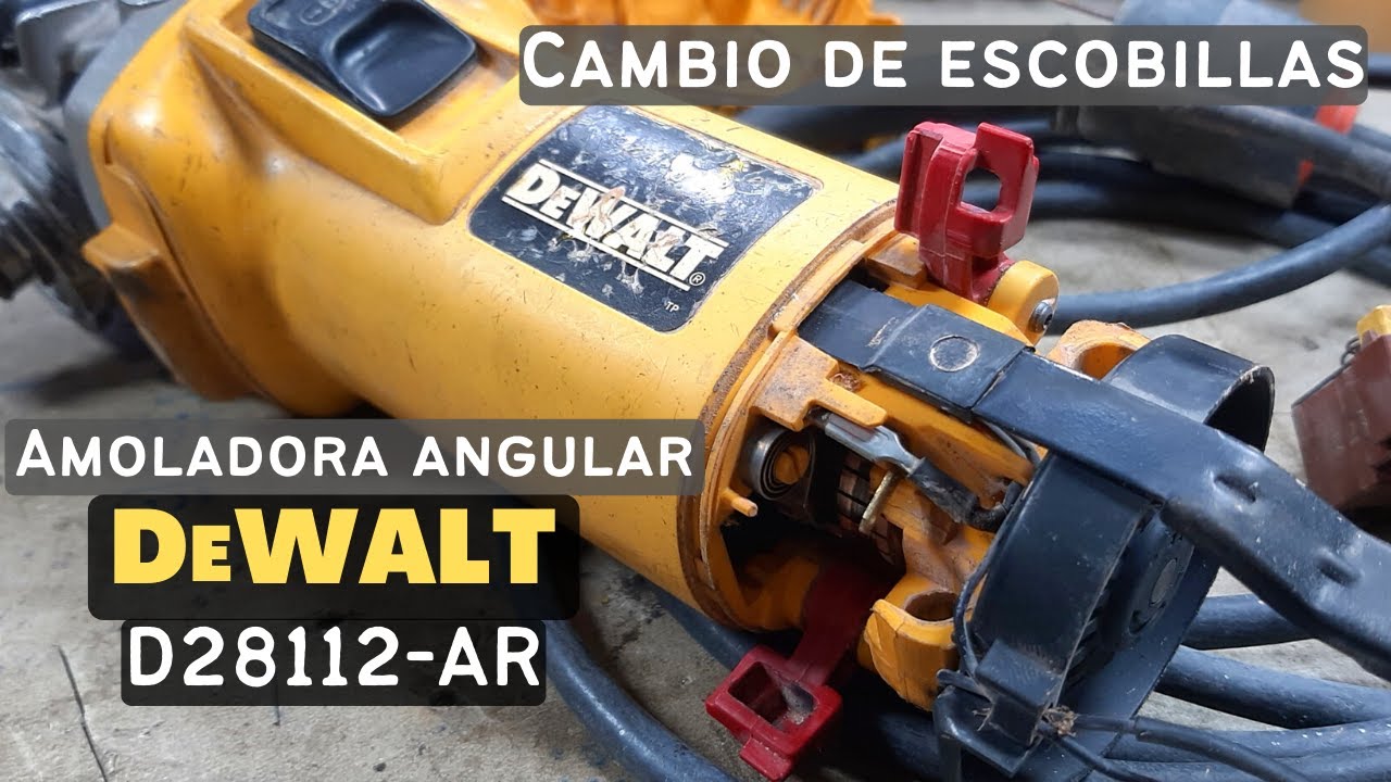 Cambio de escobillas amoladora angular DEWALT D28112-AR 4,5” (115mm) 