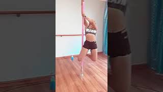 Pearl Thusi Pole Dancing ? (Please Subscribe️For More SA Content)