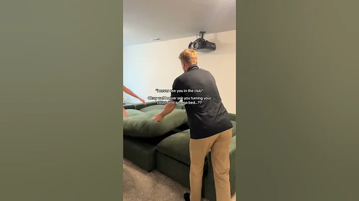 Movie nights are about to go HAM up in here 😌👏🏻 got the Spaces modular sectional and we’re loving