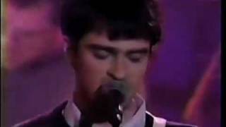 Video thumbnail of "Weezer "The World Has Turned" Live at Hard Rock 1995"