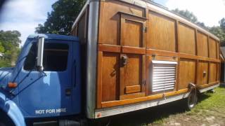 Woodworking Shop Tour - Home Shop - Garage Woodshop I recently moved and downsized my woodworking shop from 2600 s.f. to 600 s.f. and relocated to Fort Pierce, FL. I