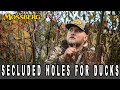 Finding Secluded Holes for Ducks