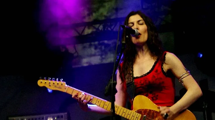 Susan Santos "Dusty Road"