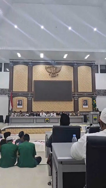 santri lirboyo bacakan alfiyah ibnu malik di gedung DPR #viral #lirboyo #trans7