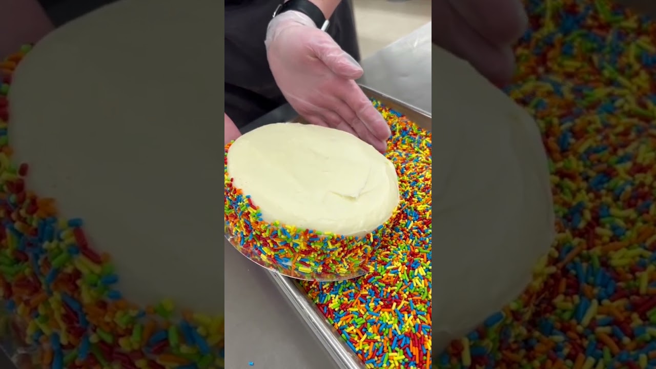 Check out the sweet creations at Utah's Cakes de Fleur