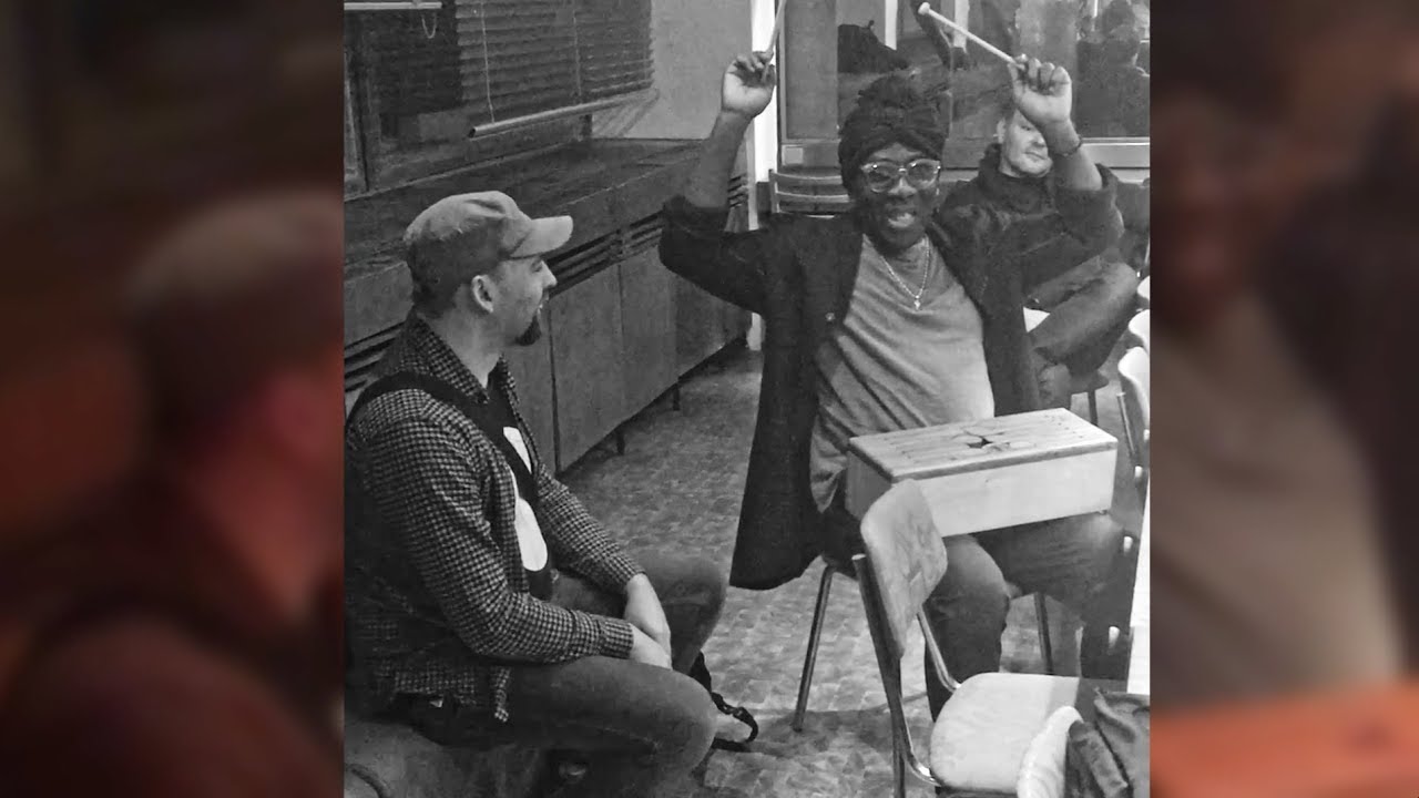 Richard Bona plays WoodPack Drum - First Touch