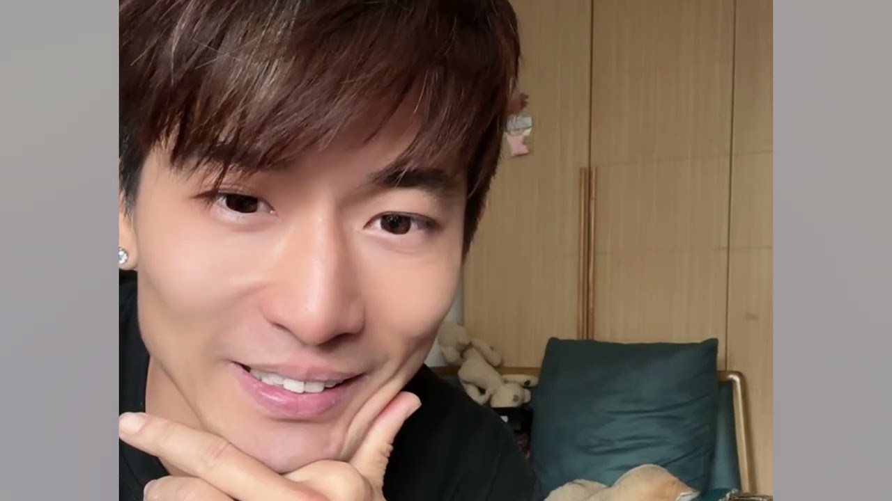 Ziheng’s Hairstyle Sparks Comments: Looks a Bit World-Weary? 🧐