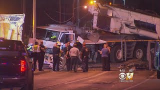 Deadly Crash Delays Removal Of Dallas' Lee Statue