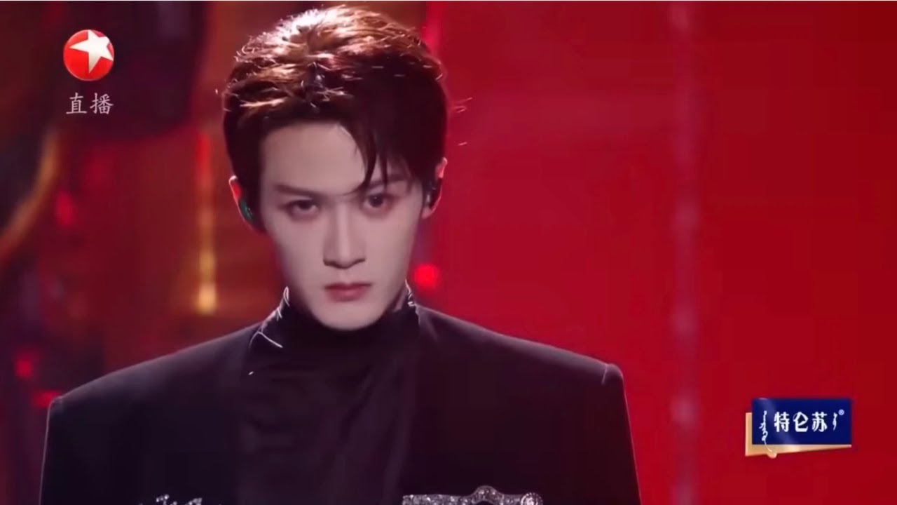 东方卫视跨年经典版: 檀健次唱跳舞台点燃全场, 老牌港台唱将齐聚跨年 #蔡琴 #周传雄 #林忆莲 #周兴哲 #黄景瑜 #龚俊 #芝芙 #胡歌 #檀健次 #毛不易 #东方卫视跨年晚会 经典回顾 FULL