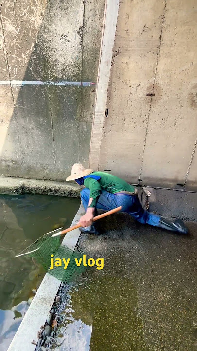 sinalok sa gilid ng puste 😱 #trendingvideo #fishing #amizing