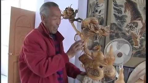 Sculptor uses tree roots for art
