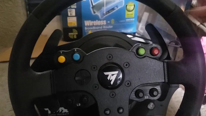 Expérience immersive de conduite avec le volant Thrustmaster TMX