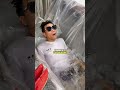 Ketika Cuaca Terlalu Panas… Pria Ini Ubah Mobilnya Jadi Kolam Renang!#viralvideo #shortvideo