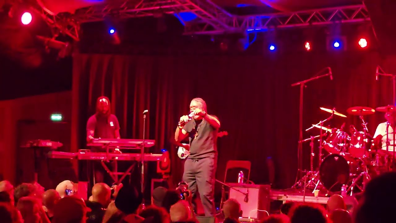 Horace Andy & Matic Horns - Safe From Harm (5/8) Live Cabaret Sauvage Paris 20250726 215003 HD