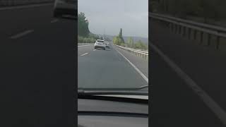 Kapına Kırmızı Bir Gül Bıraktım