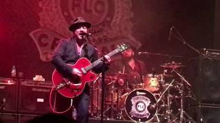 Fun Lovin&#39; Criminals - The King Of New York - Albert Hall, Manchester  04/03/2017