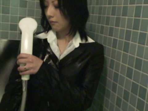 Japanese WET movie in the bathroom4.( DVD's sample movie )