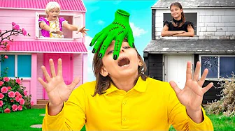 Eva and Kids build and decorate houses