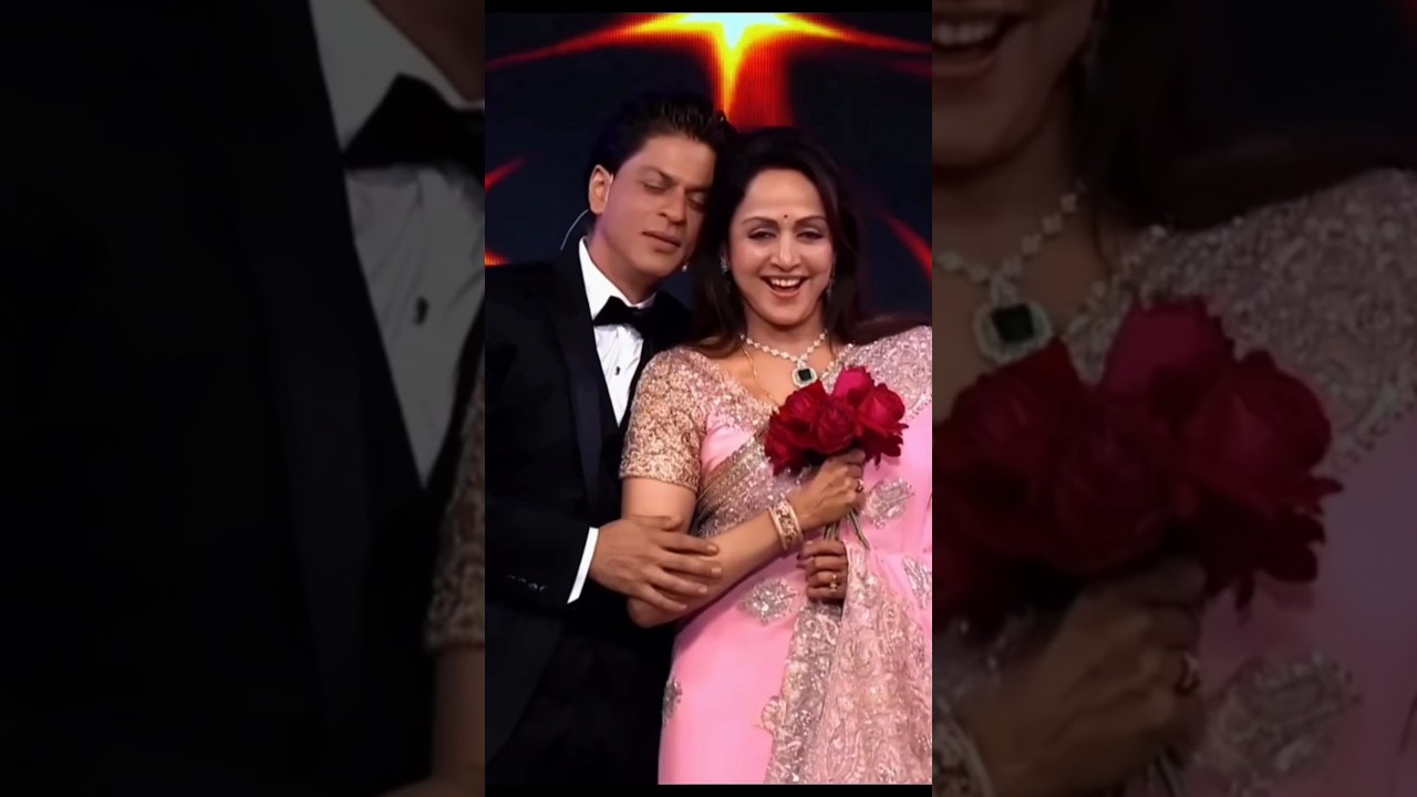 Srk with his 🪭 dream girl heme Malini at iifa award show 🔥😍 iconic moment 🌹