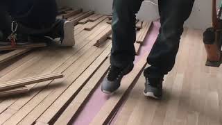Install hardwood floor white oak 2 1/4