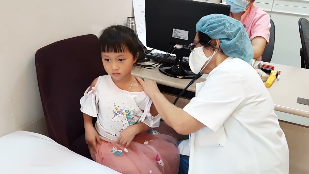 Tete đi khám bệnh