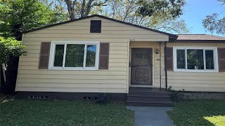 620 38TH AVENUE N, SAINT PETERSBURG, FL Presented by Beth Ann Ackerman.