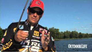 How to Fish For Bass Like a Pro: Match the Right Hooks to...