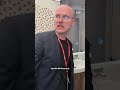 Tällaisella  koneella arabiyhtiö Emirates aloitti Helsingin-lennot