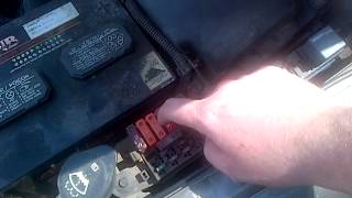 Walk around my 2002 Chevrolet Cavalier - Radiator Fan Issues
